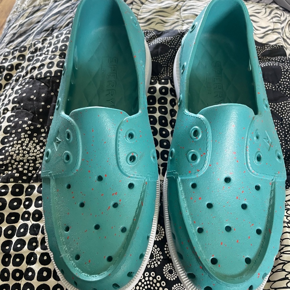 Sperry Top-sider boat shoes. NWT. Teal